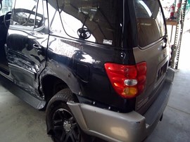 2003 TOYOTA SEQUOIA, BLACK, LIMITED MODEL, 4.7L, AT, 4WD.  Z26479